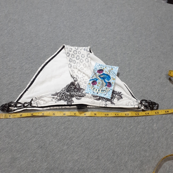 RELISTED - Picture 7 of 8